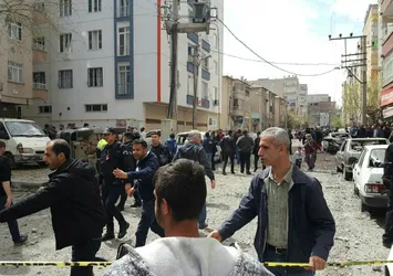 Diyarbakır'da patlama: 1 sivil personel hayatını kaybetti