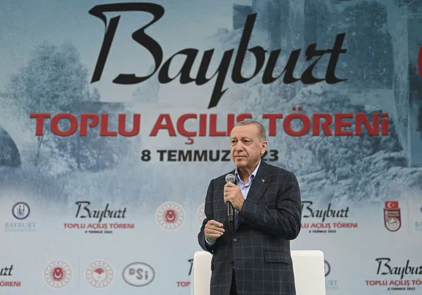 Başkan Erdoğan’dan emeklilere yapılan yüzde 25 zamma ilişkin açıklama: Enflasyona ezdirmeme sözümüzü tutuyoruz