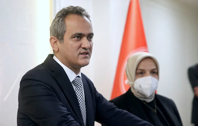 Milli Eğitim Bakanı Özer’den yüz yüze eğitim açıklaması