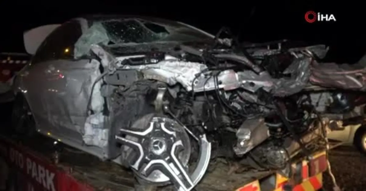 Mercedes hurdaya döndü! Kırıkkale’de tüyler ürperten kaza... | Olay yerinden görüntüler