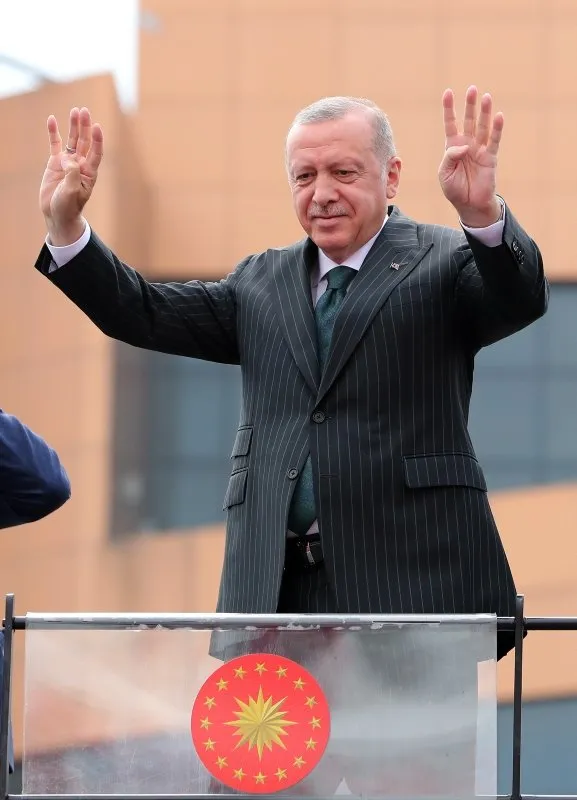 Başkan Erdoğan'a İstanbul'da sevgi seli