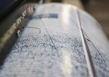 İstanbul deprem son dakika! 4 Aralık 2023 İstanbul'da deprem mi oldu, nerede, kaç şiddetinde son dakika? Yalova, Bursa, Kocaeli, Edirne...