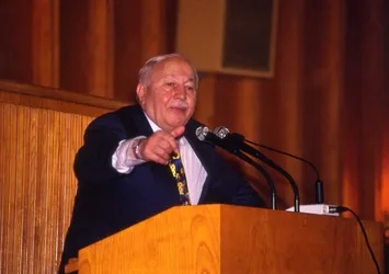 Türk siyasetine yön veren isim: Necmettin Erbakan