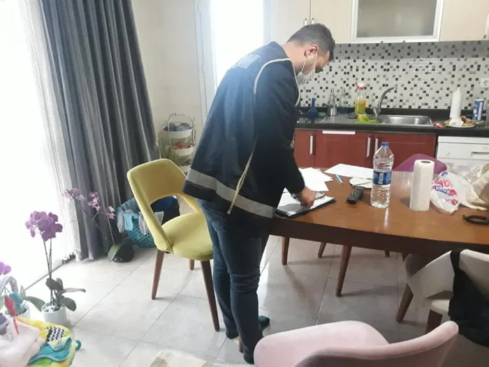 Sahte sigortalılarla milyonluk vurgun! Mersin merkezli 7 ilde operasyon: 28 kişi gözaltında