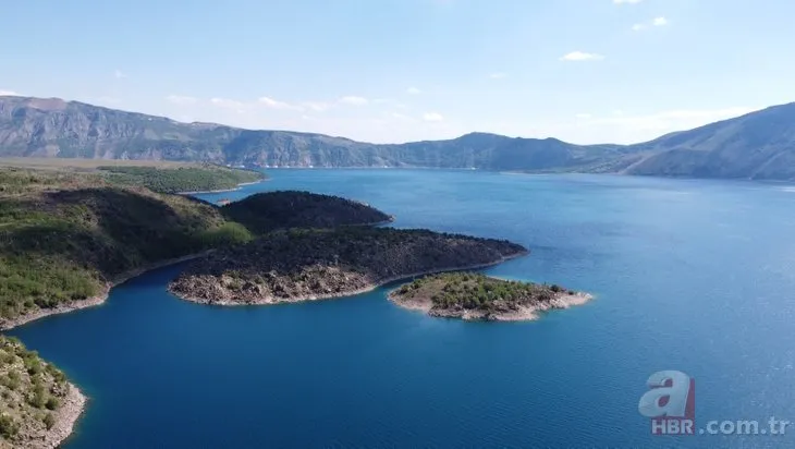 Dünya’nın ikinci büyük krateri Tatvan’da! Nemrut Krater Gölü doğal güzelliğiyle mest ediyor