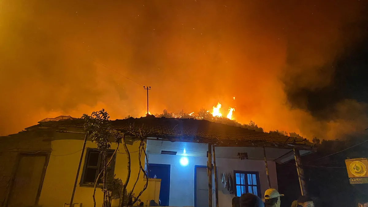 Serik’te korkutan orman yangını! Ekipler alevleri kontrol altına aldı