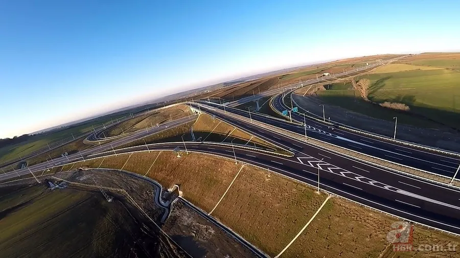 Tekirdağ- Çanakkale Otoyolu’nun son hali paramotor uçuşuyla görüntülendi: Gerçekten çok güzel olmuş 2