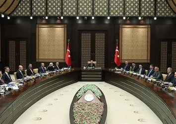 Kabine Toplantısı son dakika: Okullar 2 Kasım'da hangi sınıflara açılıyor? 5. ve 9. sınıflar için okullar ne zaman açılacak?