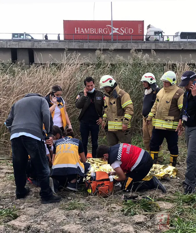 Son dakika: İstanbul Büyükçekmece'de eğitim uçağı düştü! A Haber olay yerinde 21