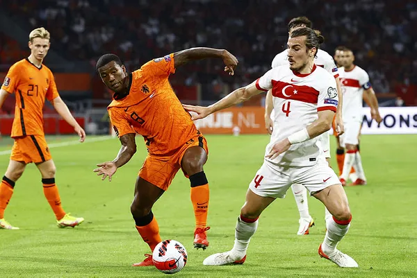 Hollanda’ya 6 -1 kaybeden Türkiye’nin teknik direktörü Şenol Güneş’ten istifa açıklaması: Karar alırsam size açıklarım! Şenol Güneş istifa edecek mi?