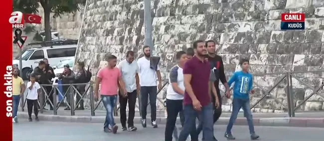 cuma-ablukasi-musluman-genclere-gecis-izni-yok-mescid-i-aksada-neler-olacak-1697797429634.jpg CUMA ABLUKASI | Müslüman gençlere geçiş izni yok! TOMA'dan sıkılan suyun sırrı - 5