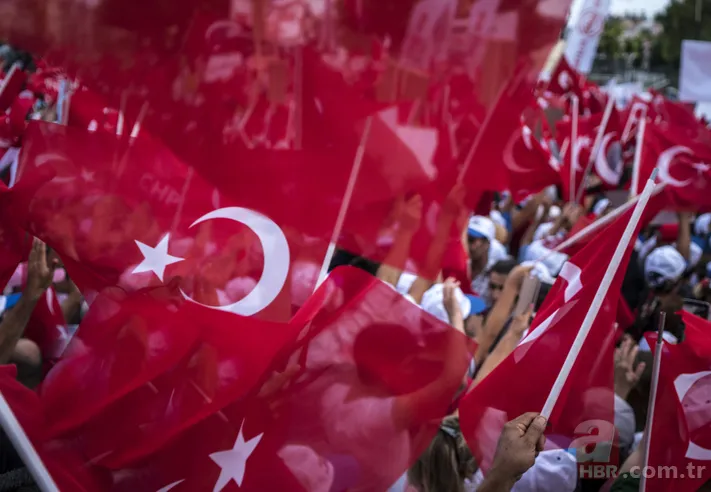 Türk bayrağı ve Atatürk fotoğrafları! 19 Mayıs Atatürk'ü Anma, Gençlik ve Spor Bayramı resimleri 16