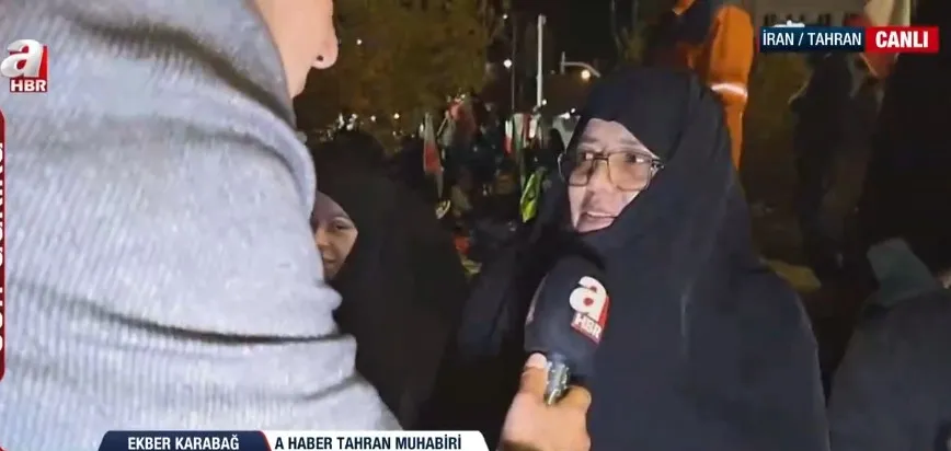 tahran-ayakta-meydanlar-net-mesaj-cesaretleri-varsa-gelsinler-1774818533299.jpg (fotoğraf - ahaber.com.tr - ekran görüntüsü)