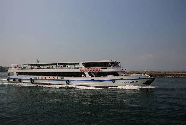 Vapur seferleri çalışıyor mu? 26 Kasım İstanbul’da iptal feribot seferleri tam liste! Adalar, Kadıköy, Beşiktaş son dakika son gelişmeler...