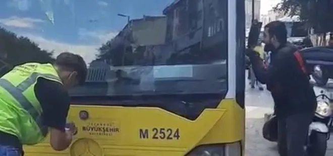 Esenyurt’ta öfkeli motokurye dehşet saçtı! İETT otobüsüne tekmeli saldırı