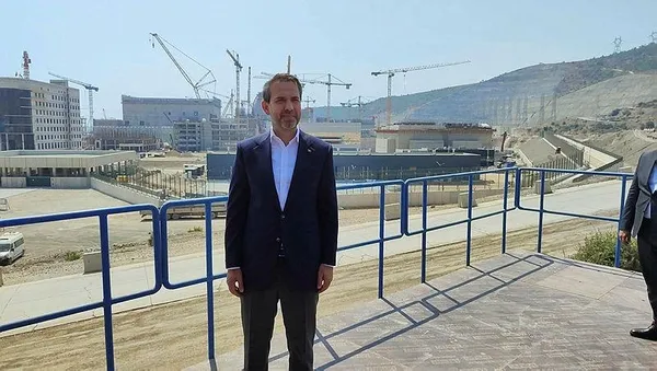 Bakan Alparslan Bayraktar hedefi duyurdu: 2 ve 3’üncü santralleri de devreye almak istiyoruz