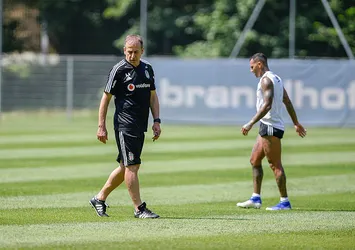 Abdullah Avcı'dan Beşiktaş'a yeni sistem