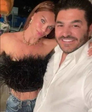 rachel porn amerika birleşik devletlerinde bir erkekle tanış