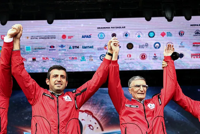 Nobel ödüllü Türk bilim insanı Aziz Sancar TEKNOFEST’e katıldı! Gelecek Nobel’ler buradan çıkabilir