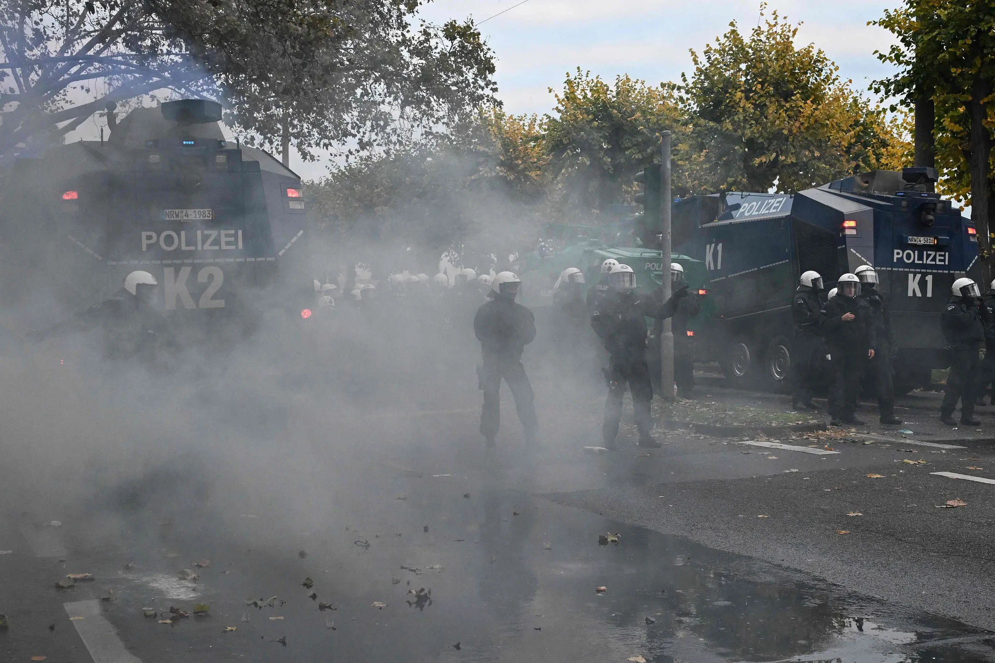 Avrupa sokaklarında gerilim tırmanıyor! Fransa’dan sonra Almanya da karıştı: A Haber ekipleri protestoların merkezinde