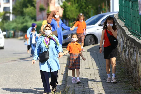 Veliler dikkat! Bilim Kurulu üyesinden uyarı geldi
