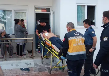 Genç kadın tartıştığı eski kocasını sırtından bıçakladı!