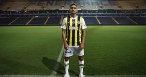 Cengiz Ünder resmen Fenerbahçe’de