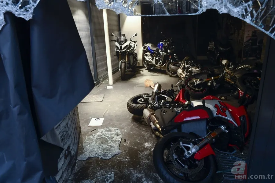 Fransa Cumhurbaşkanı Emmanuel Macron kabul etti: Polis şiddet uyguluyor! 23