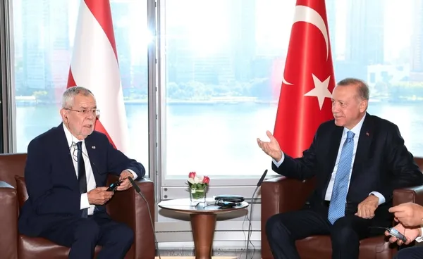 Başkan Erdoğan Avusturya Devlet Başkanı Bellen ile görüştü