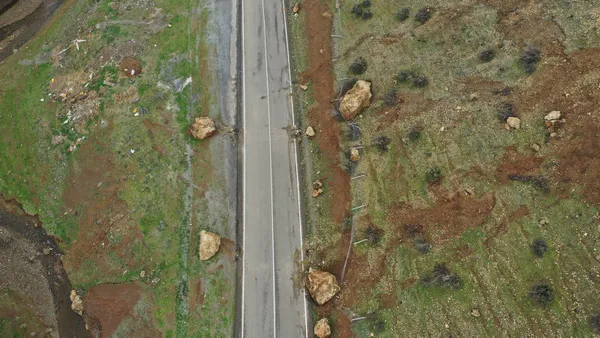 asrin-felaketinin-boyutu-bir-kez-daha-gozler-onune-serildi-tarlalarimizin-yerleri-degisti-1679305172739.jpg Asrın felaketinin boyutu bir kez daha gözler önünde: Tarlalarımızın yerleri değişti - 2