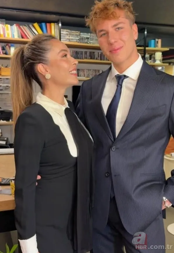 Barış Falay ile Esra Ronabar'dan duygusal kutlama: Mavi Rüzgar 17 oldu 4