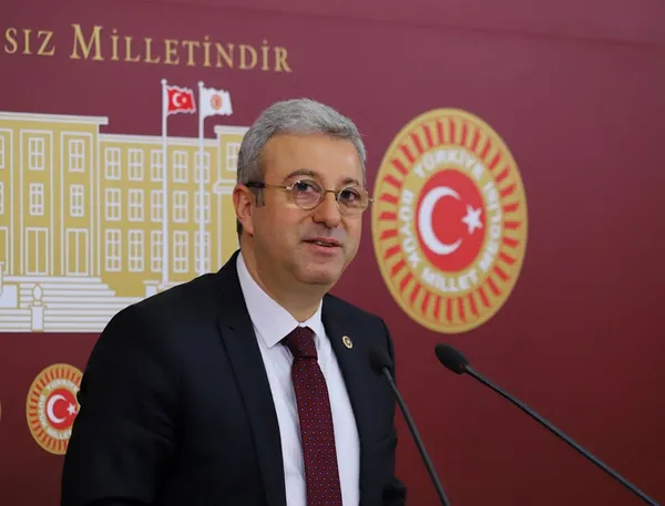 CHP’li Mersin Milletvekili Alpay Antmen vekili olduğu kentten haberi yok