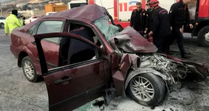 Feci kazada 2 arkadaş hayatını kaybetti