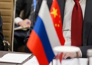 Rusya ve Çin'den kritik temas: Şoygu-Vang zirvesi