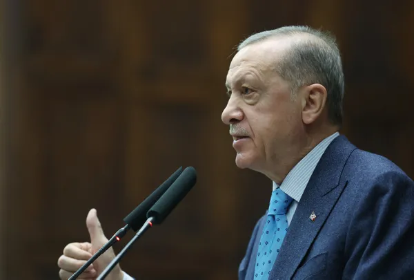 Başkan Erdoğan seçim tarihi olarak 14 Mayıs'ı işaret etti: Millet 73 yıl sonra aynı gün 6'lı masaya yanıt verecek - 6