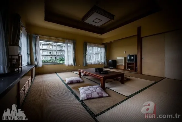 Japonya’nın en büyük terk edilmiş otelinin içini görüntüledi