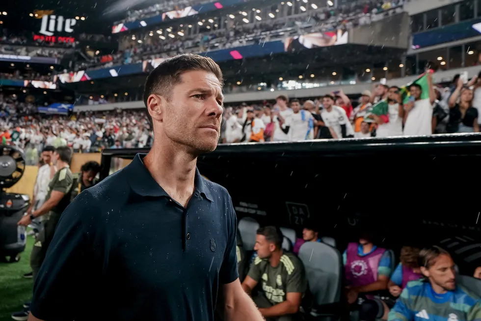 Xabi Alonso resmen Chelsea’de! İngiliz devi İspanyol teknik adamla 4 yıllık sözleşme imzaladı - 3
