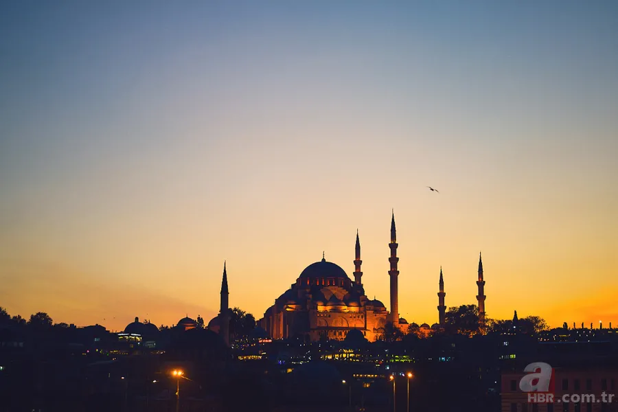 Regaip Kandili ne zaman? 2025 Diyanet takvimi: Regaip gecesi hangi tarihte idrak edilecek?. 1