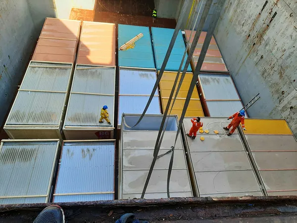 Konteyner evler Katar’dan yola çıktı