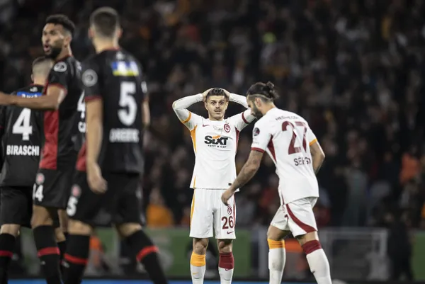 galatasaray-fatih-karagumruku-rahat-gecti-0-2-1666983327771.jpg Galatasaray Fatih Karagümrük'ü rahat geçti: 0-2 - 1