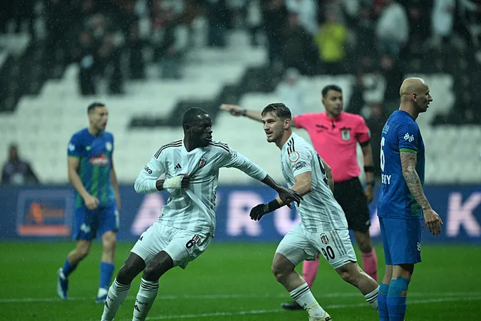 Beşiktaş son dakikada bulduğu golle güldü!
