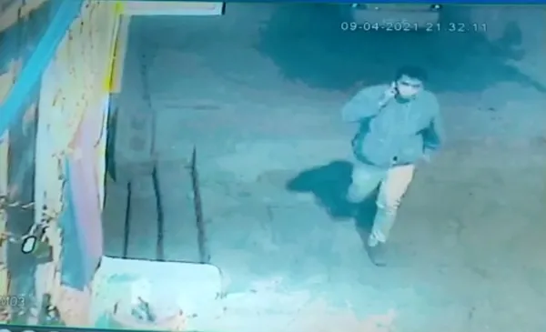 1618950794649.jpg Türk bayrağına çirkin saldırı! Polis çalışma başlattı - 2