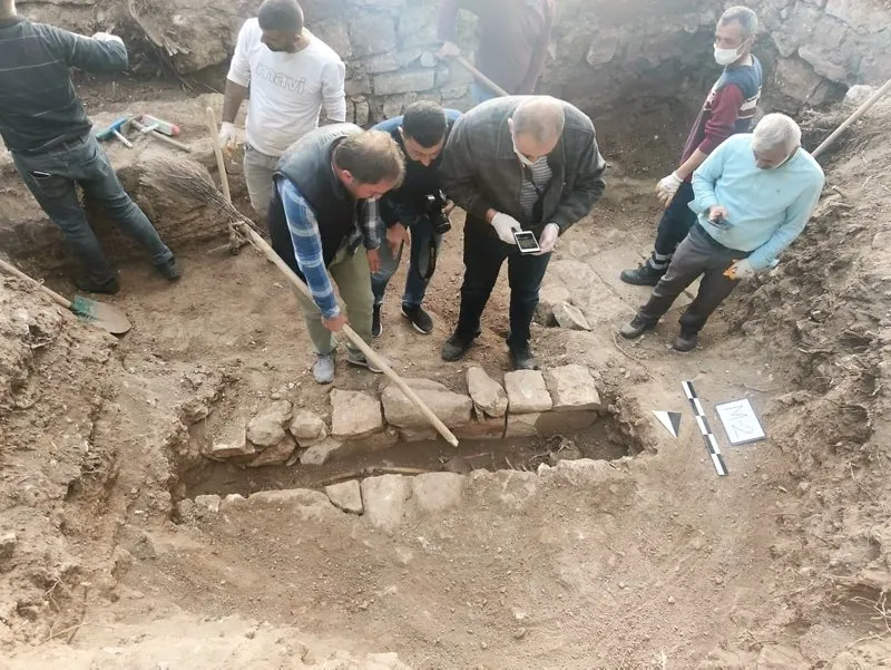 mezari o ilimizde bulundu