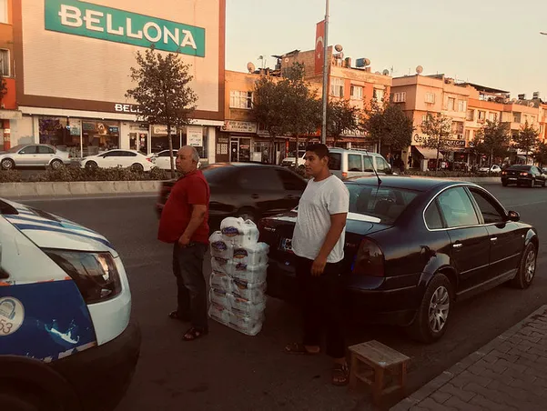 Gaziantep'te dondurma kutusunda toprak sattılar - 3