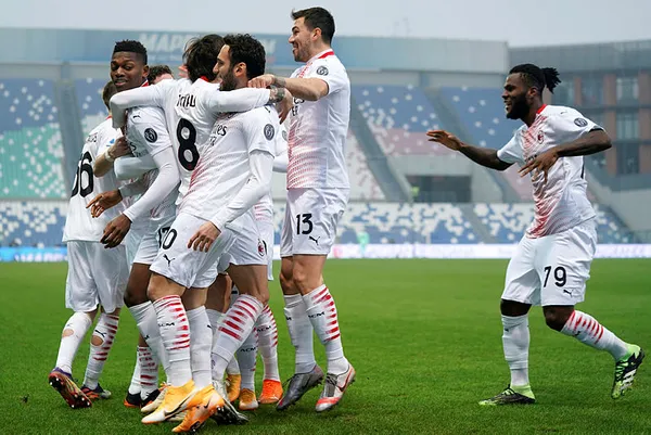 Serie A tarihinde bir ilk! Milan'da Rafael Leao'dan 6.2 saniye sonra gol... - 4