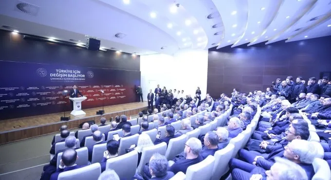 Son dakika: Bakan Berat Albayrak’tan KDV ve faiz indirimi müjdesi