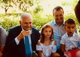 Binali Yıldırım, 10 yaşındaki Ceylin İmdat'ın kahve davetine icabet etti