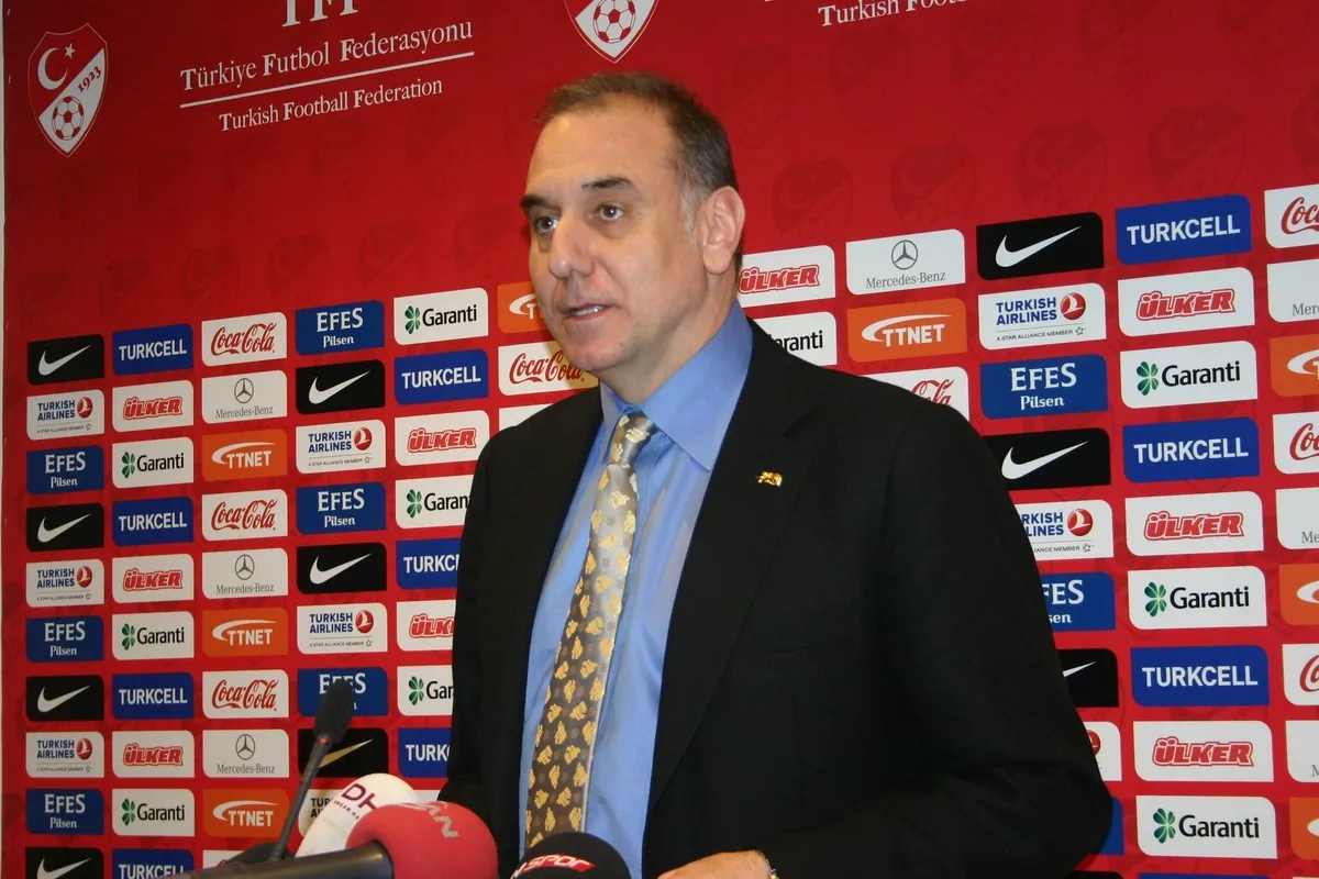 futbolda-sike-kumpasi-eski-tff-baskan-vekili-lutfi-aribogan-icin-fetoye-yardimdan-hapis-talebi-1792671659939.jpg Futbolda şike kumpası: Eski TFF Başkan Vekili Lütfi Arıboğan için FETÖ'ye yardımdan hapis talebi - 1