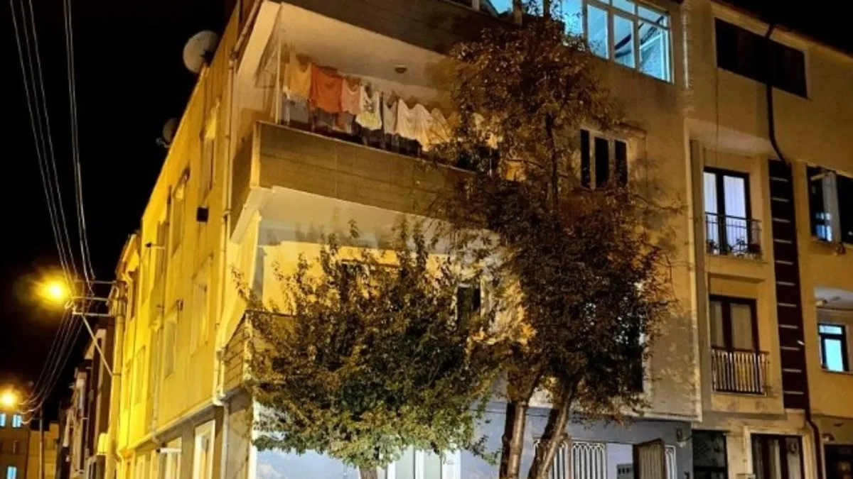 Korkunç olay! Çamaşır toplarken terastan düştü