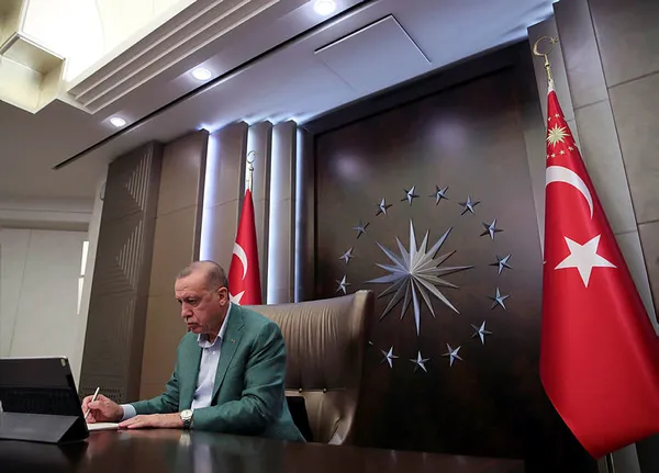 Son dakika: Başkan Erdoğan’dan videolu Korona paylaşımı: Mesaimiz devam ediyor...